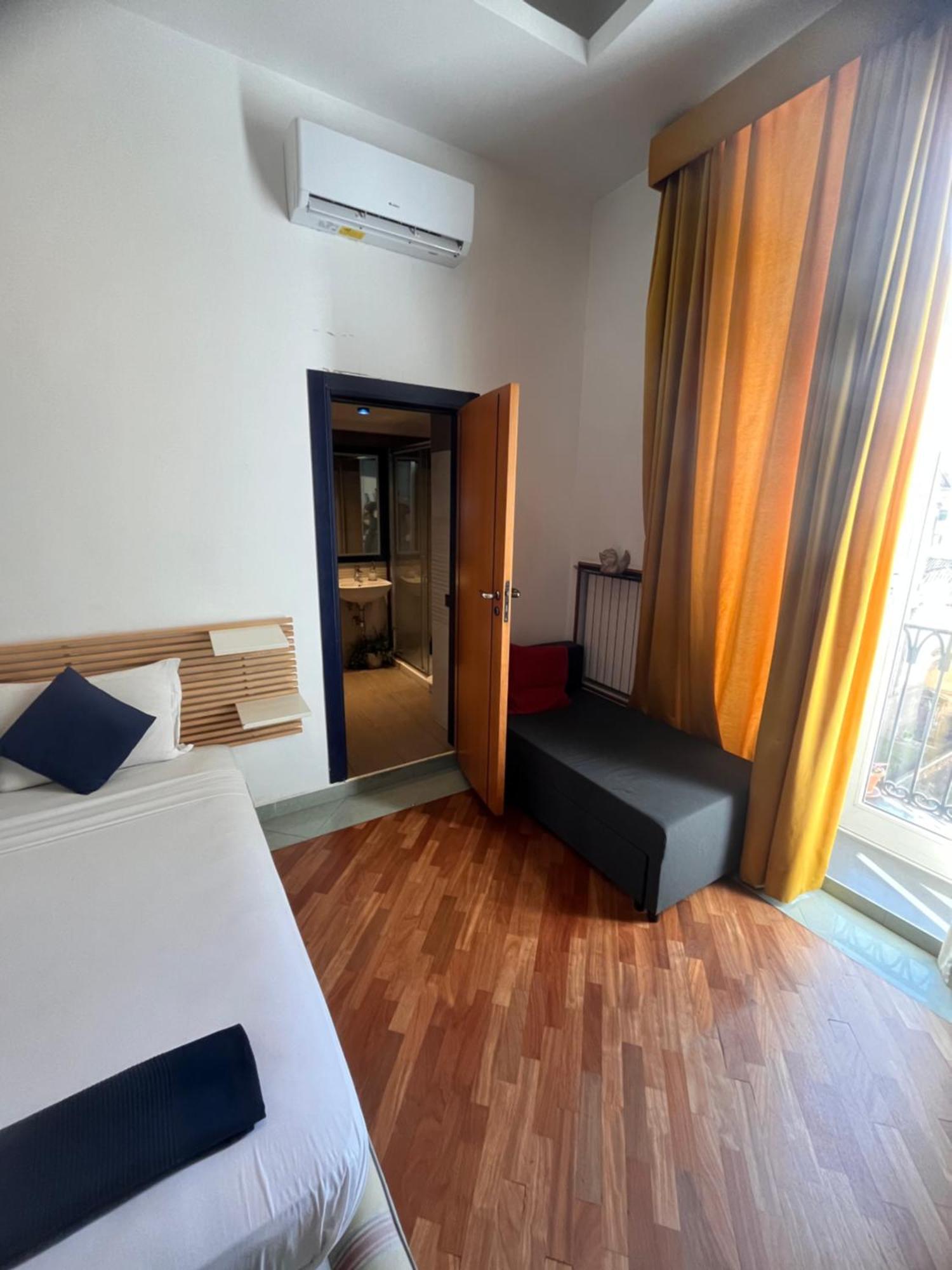 Lanova21 Bed & Breakfast Napels
